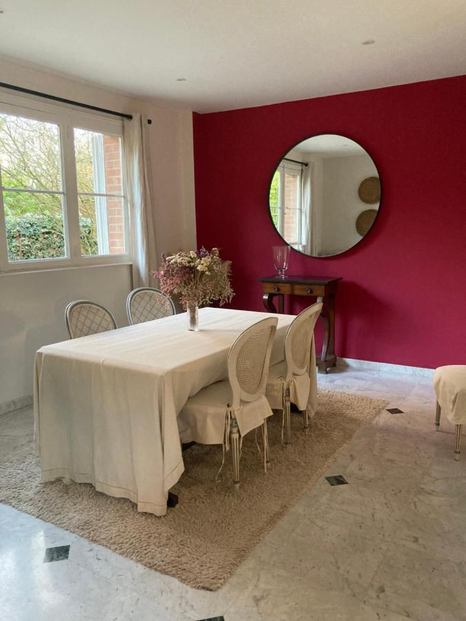 Les Glycines Bed & Breakfast Croix Exterior photo